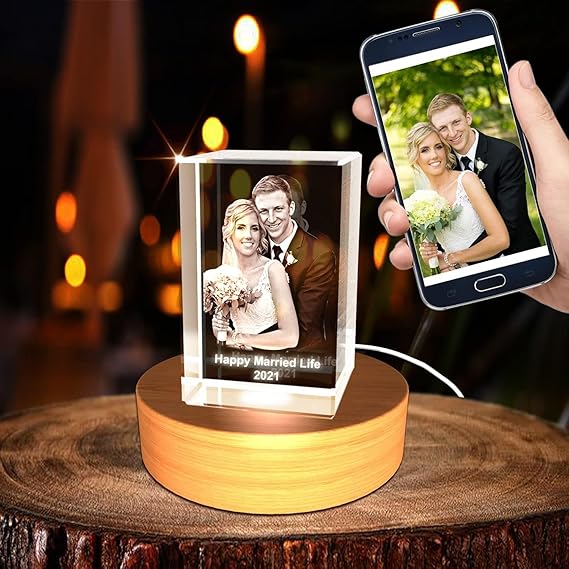 3D holographic Photo etched engraved INSIDE the crystal